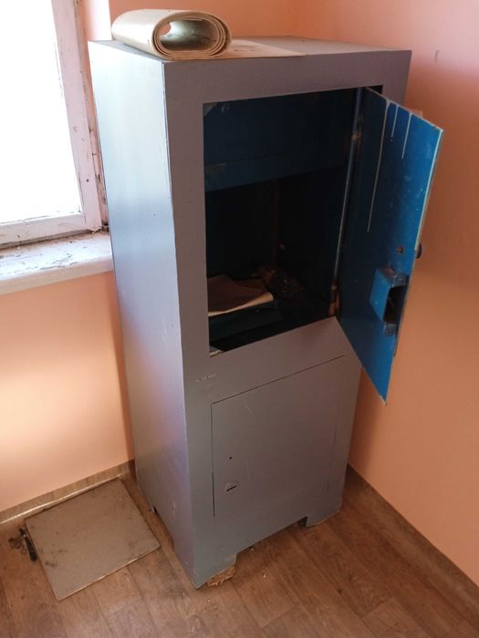 Сейф металевий подвійний часів ссср