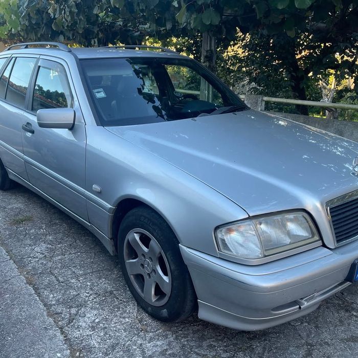 Mercedes-Benz C 220 D