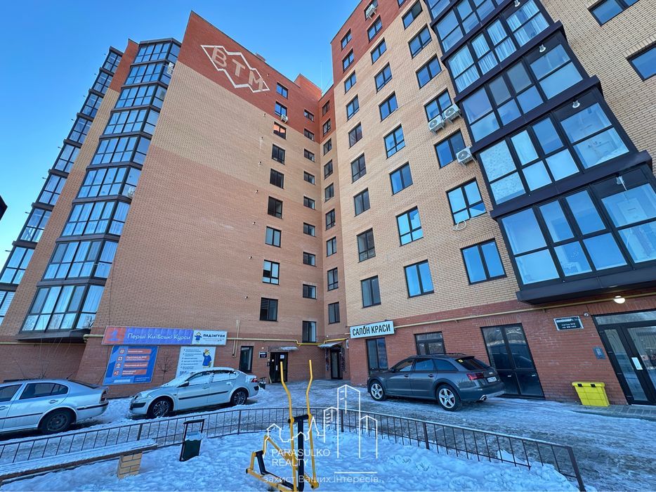 Продам 2-кімнатну квартиру в новому, вже обжитому будинку!