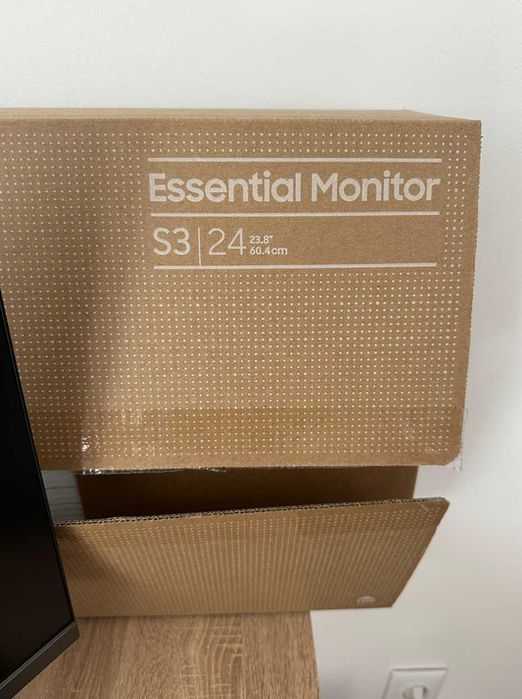 Samsung 24" Essential S3 Monitor (Like New) + FREE HDMI Cable