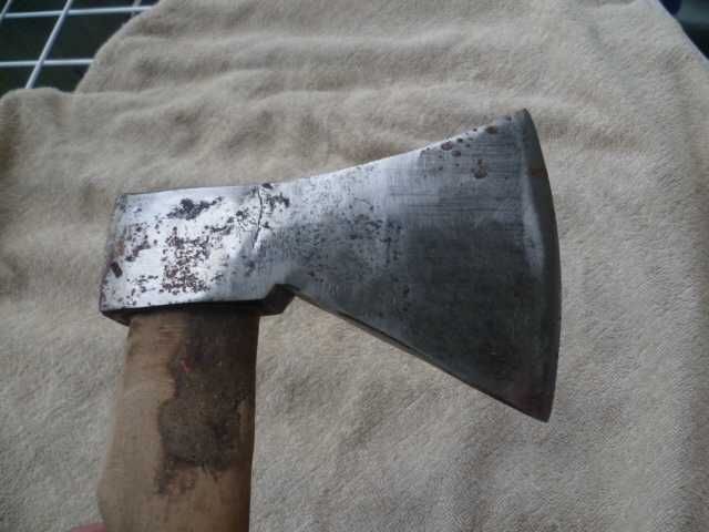 Siekiera Carl Heisper HELKO