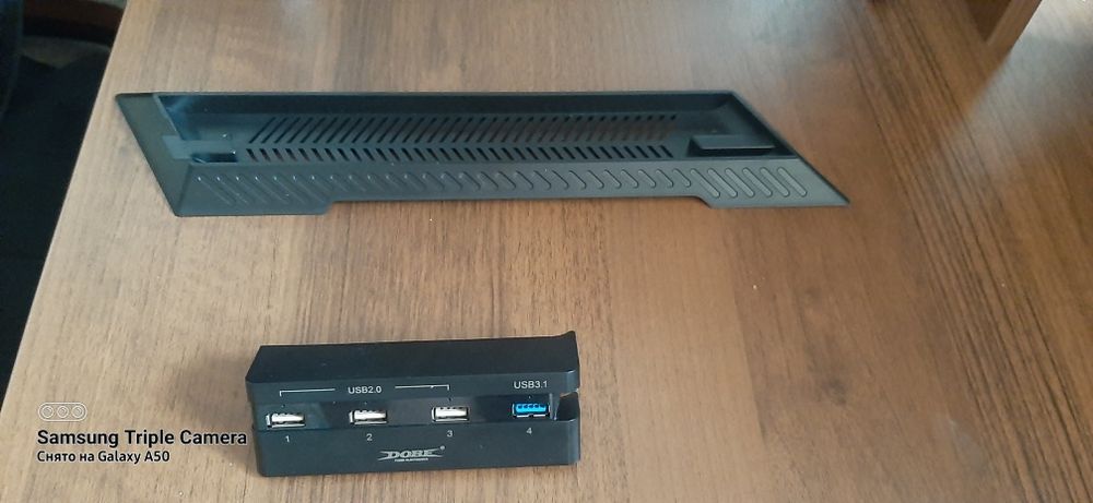 Аксесуари для PS4 slim