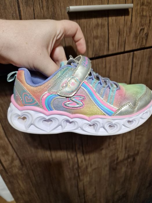 Детские кроссовки Sketches