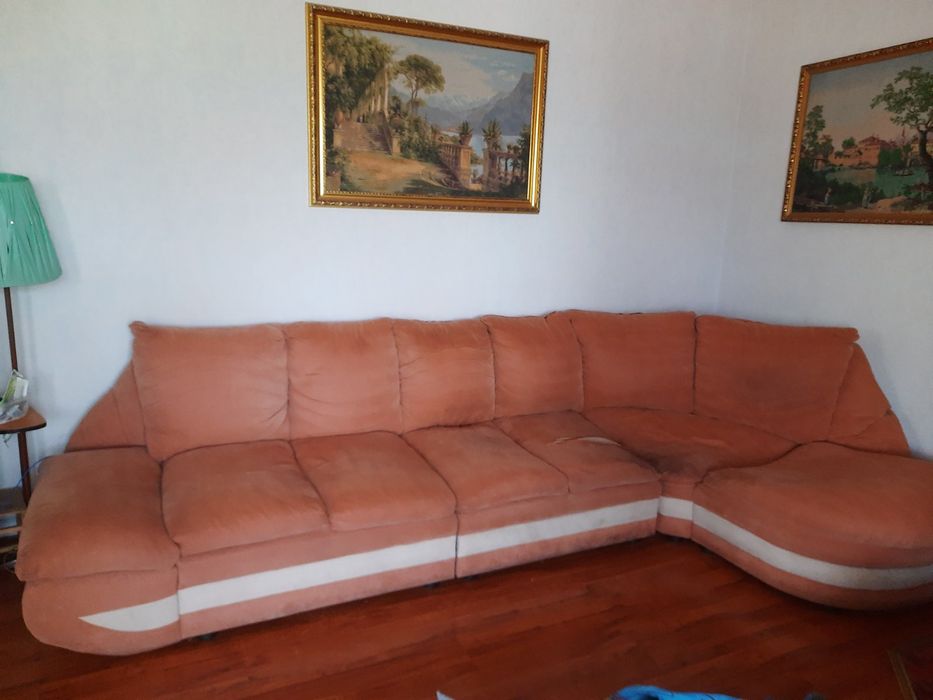 Диван и два кресла