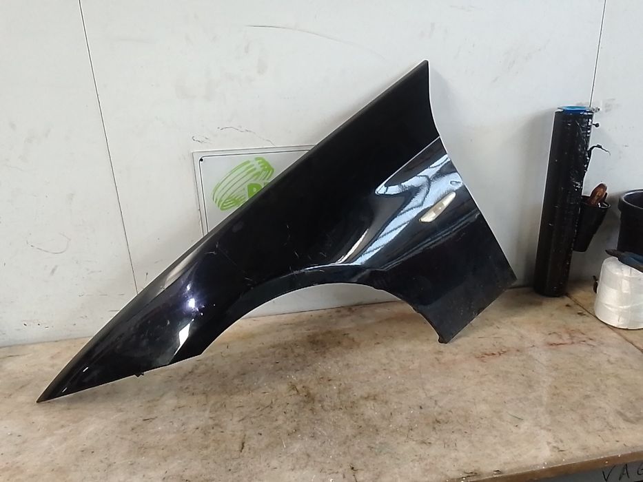 Guarda-lamas esquerdo BMW 3 Touring (E91)