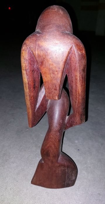 Escultura madeira