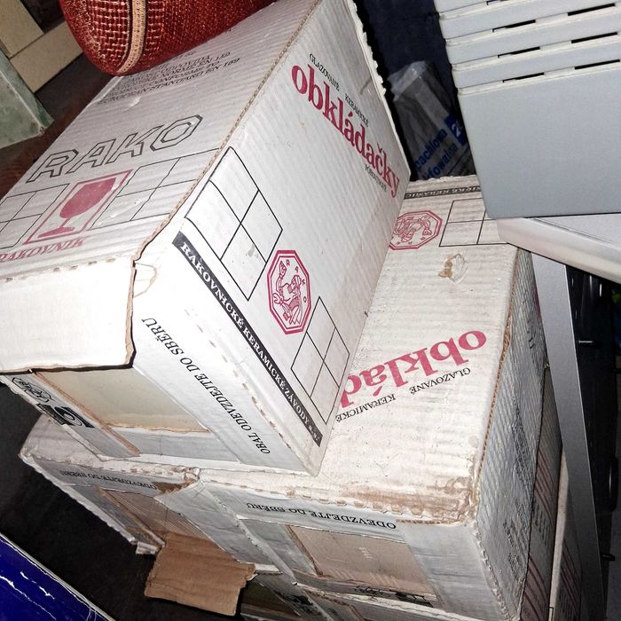 Płytki retro ceramiczne