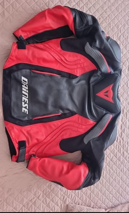 Vendo fato completo Dainese