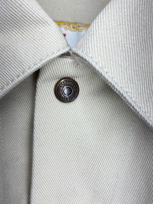 Beżowa kurtka vintage levi's