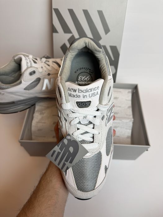 Нові оригінальні кросівки New Balance 993