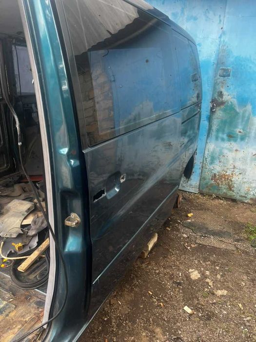 Частини кузова/чверть/крило/арка Мерседес Віто 638