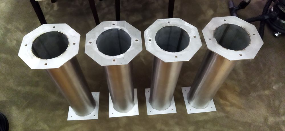 Caldeirão mesa e pés de inox