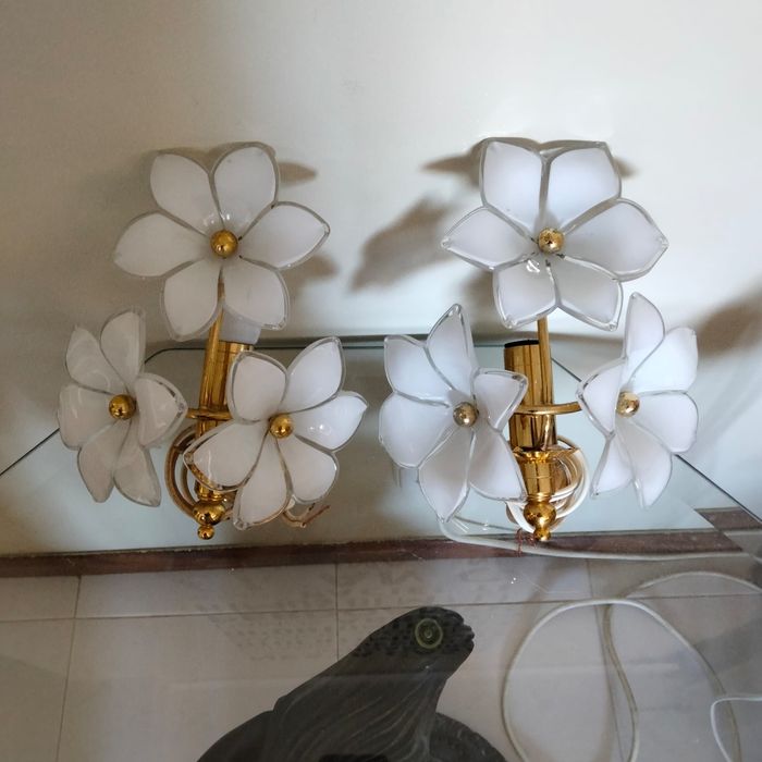 Vendo apliques para wc ou outro fim.