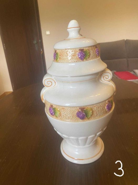 Pote em Cerâmica de Alcobaça