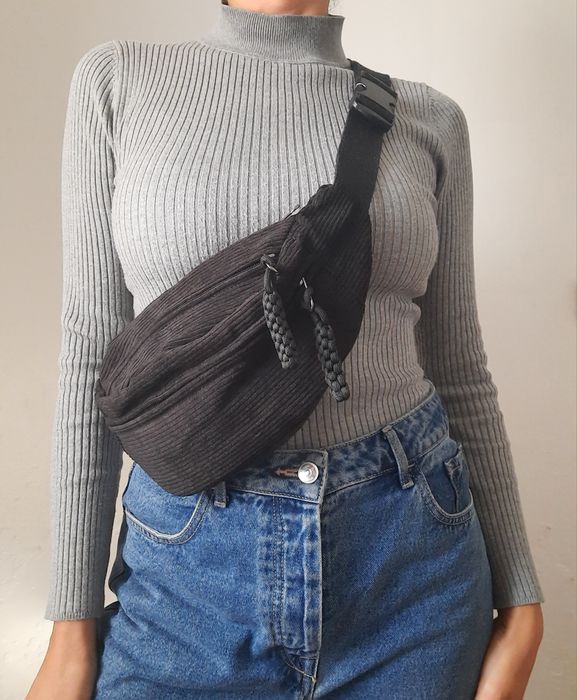 Bolsa de Cintura Preta