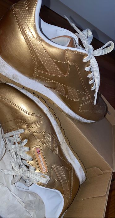 Rebook Classic Leather Dourado Original