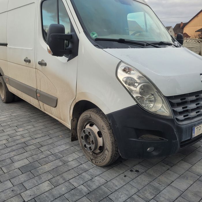 Reno Master 2.3 150koni  z roku 2014 na bliźniaku