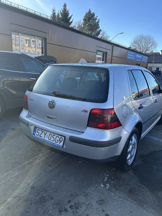 Sprzedam volkswagen golf  1.9 tdi