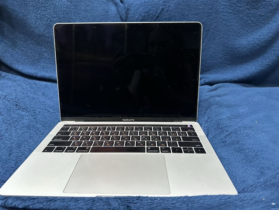 macbook pro touch bar - купити ноутбуки та аксесуари - Ціна на OLX.ua