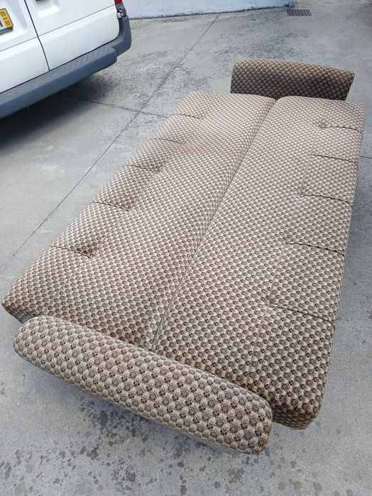 Sofá cama com 220 cm