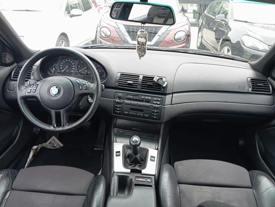 BMW 320D  2002 pra sair logo