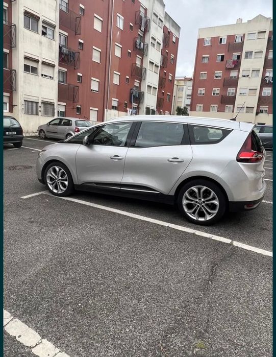 Renault Grand Scenic