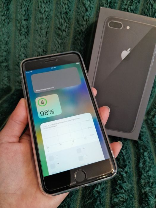 Czarny IPhone 8plus 64gb