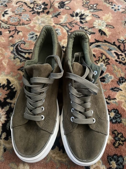 Buty sportowe  rozmiar nr. 7