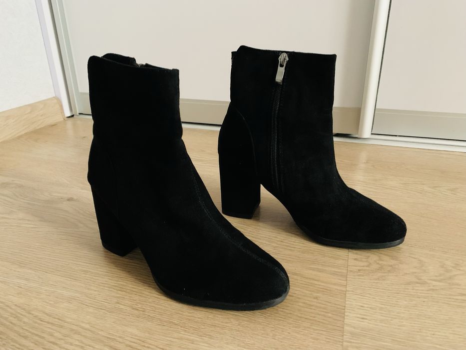 Ботільйони замшеві р.36