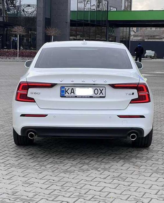 Volvo S60 Momentum 2020