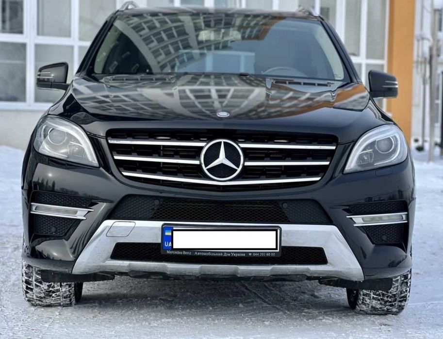 Хром накладка переднього AMG бампера Mercedes ML W166 11-15 Рамка