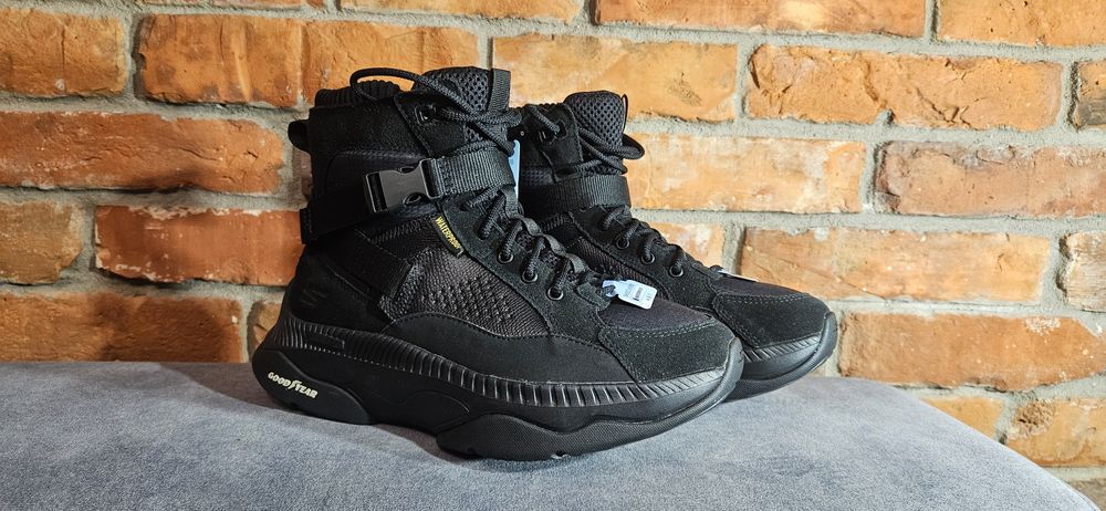 Buty Trekkingowe Skechersy on the go czarne nowe