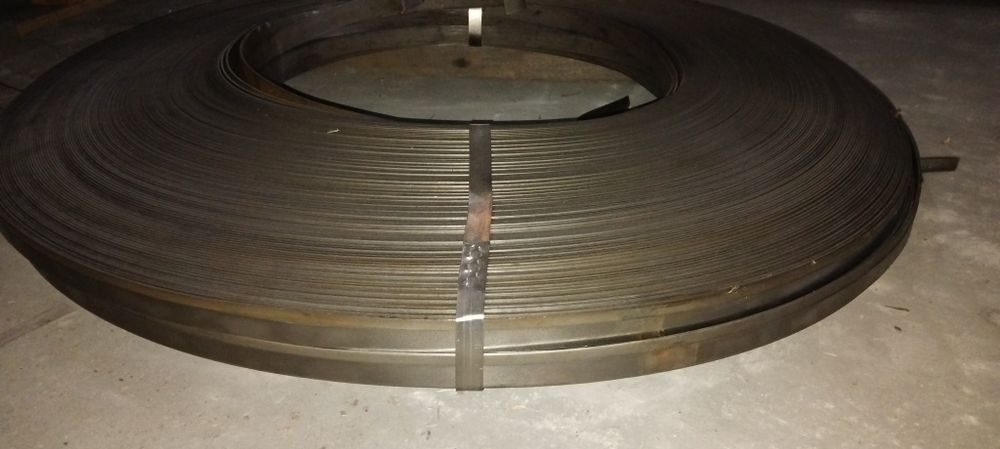 Стрічка металева 2.5х30