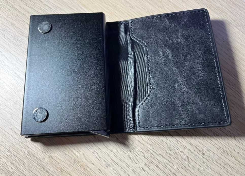 Novas carteiras RFID(proteção contactless) - Porta moedas - Preta