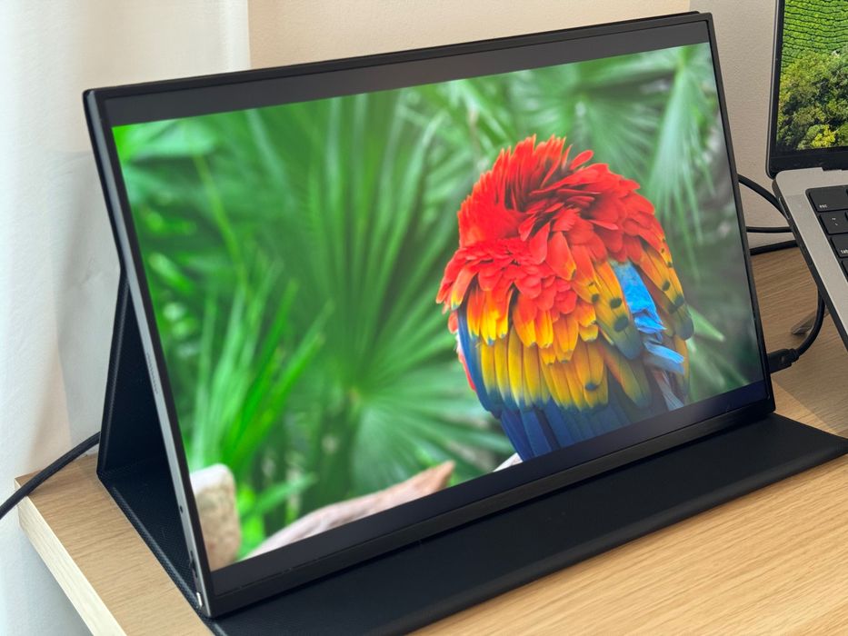UPERFECT K118 monitor przenośny