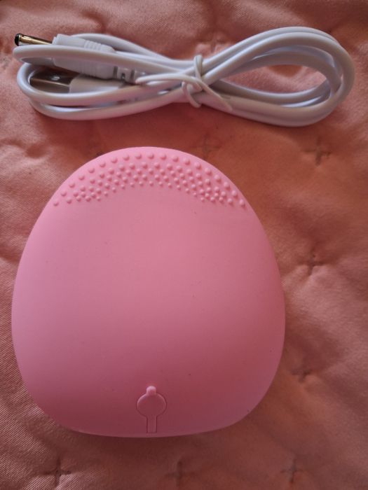 Aparelho de limpeza facial