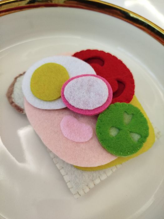 Kanapka z filcu do zabawy