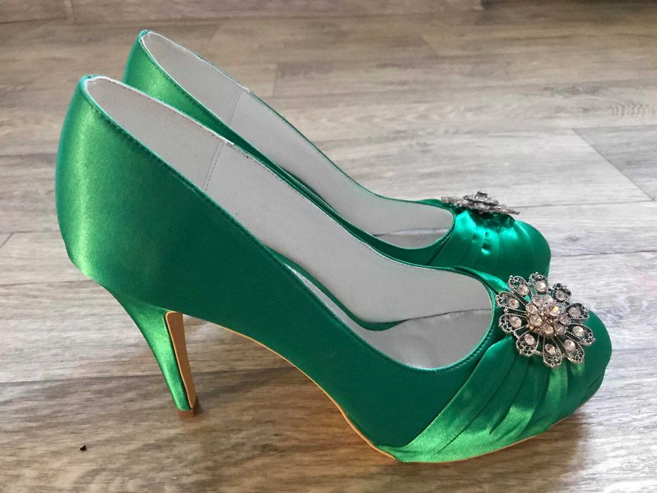 Свадебные зеленые туфли Elegant Park брошь стразы ст.26,5/26см