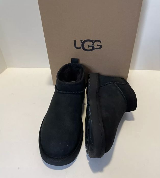 Оригінал UGG classic ultra mini короткі уггі чорні натуральні
