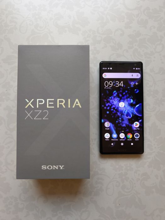 Sony Xperia xz2 + etui, szkło oraz karta sd64gb