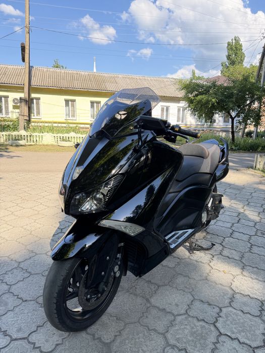 Продам Yamaha T-Max 530