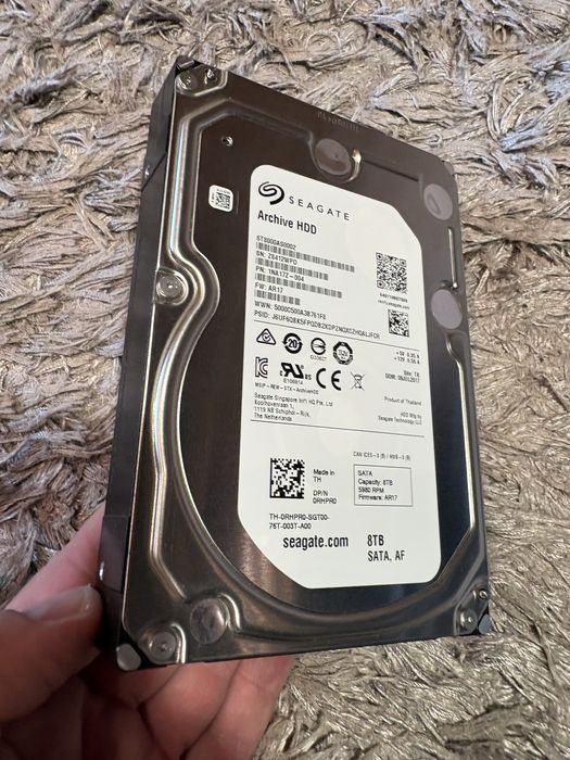 hdd seagate 8tb - купити комплектуючі для ПК - Ціна на OLX.ua