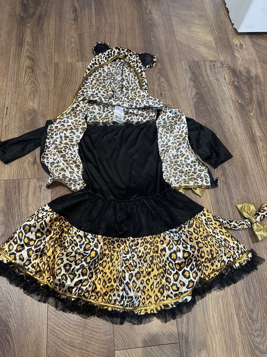 Костюм леопарда 8/9 лет