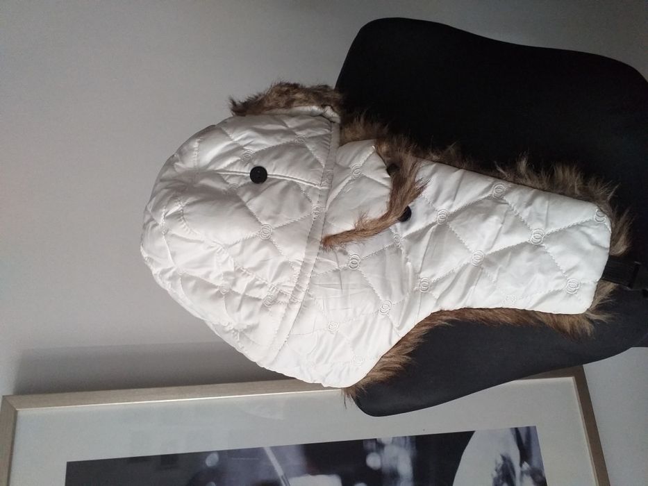 Czapka uszatka z futerkiem
