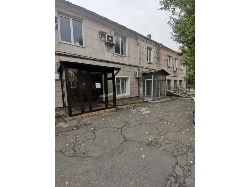 ЄМК ДП Укркольорпром, 1370,4 кв. м, вул. Старокозацька, 34А