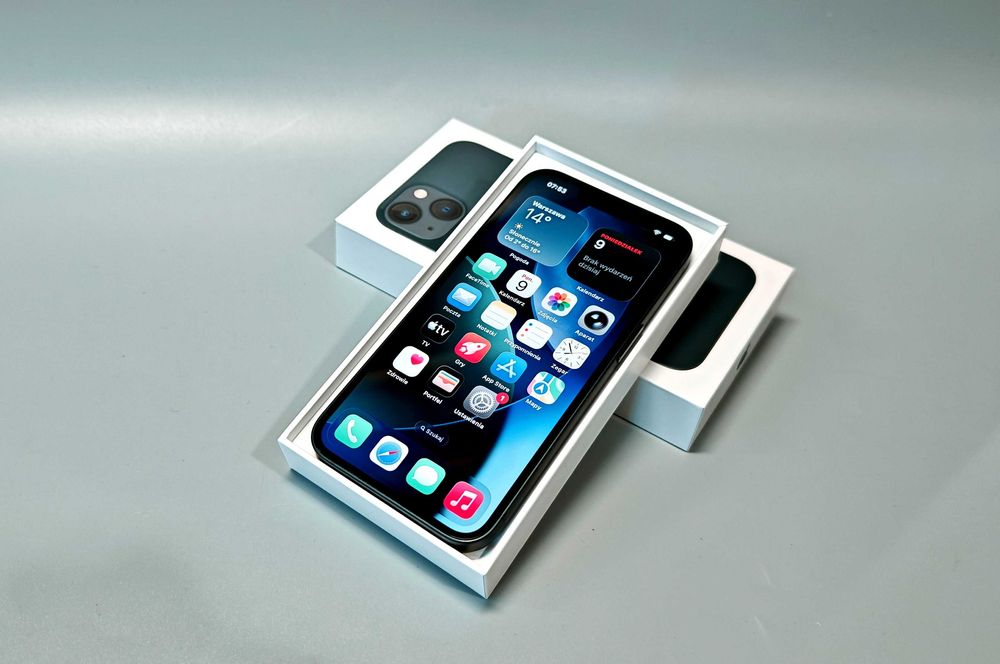 Smartfon APPLE iPhone 13 Midnight 128 GB Super Stan Pudło Rachunek 4K