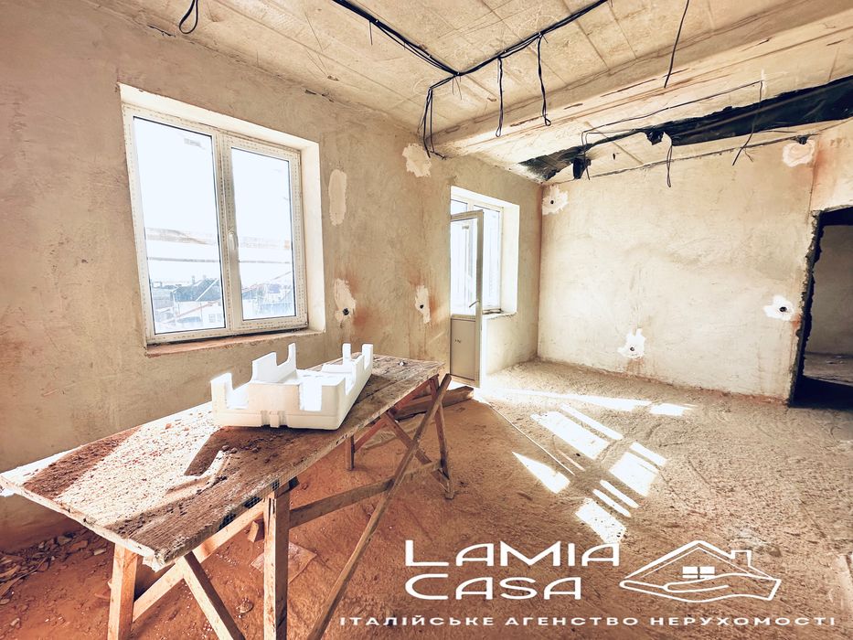 Продаж 3 кімнатноі квартири в новобудові . Біля г. Майдану є оселя