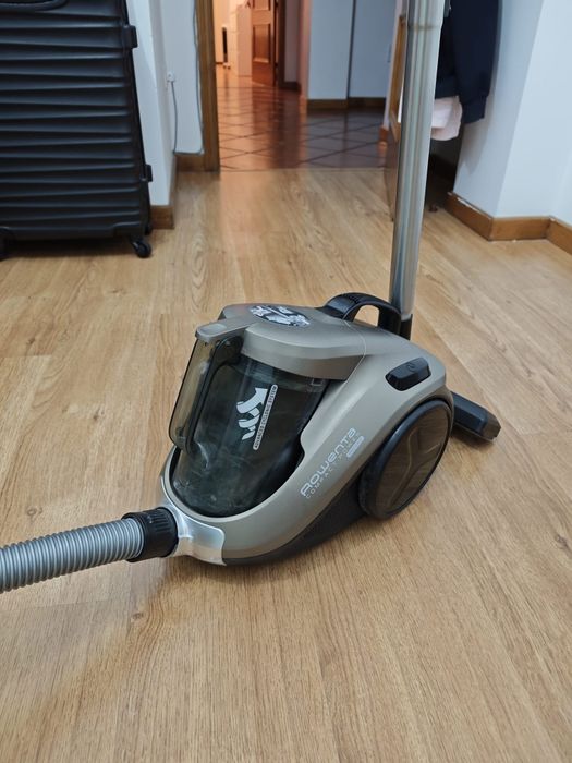 Aspirador Rowenta s/ saco Cyclonic 3A