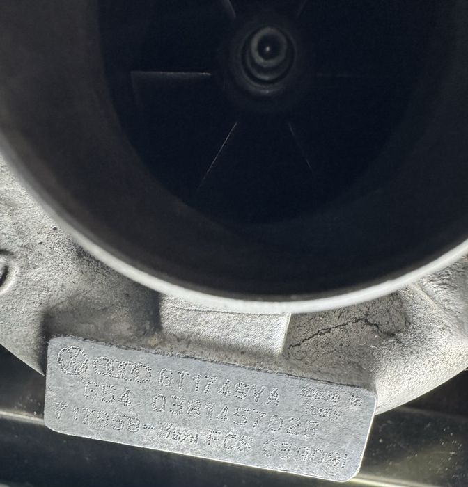 Turbo 1749VA reconstruído