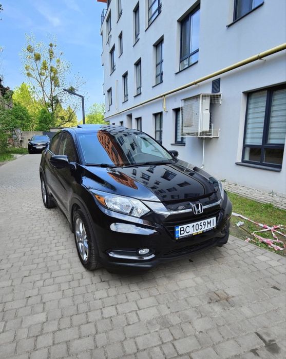 Honda HR-V 2017 VIN 3CZRU6H55HM711811 фото оголошення 2 з 8